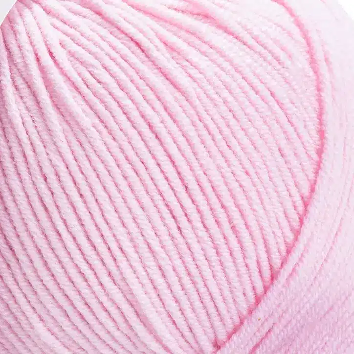 Пряжа YarnArt Jeans 18 пильно-рожевий — купити в Києві в магазині пряжі на Подолі. Ярнарт Джинс для іграшок і в'язання одягу. Склад: 55% бавовна, 45% поліакрил