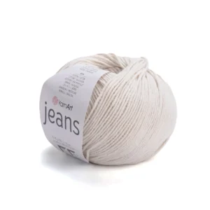 Пряжа YarnArt Jeans 05 слонова кістка — купити в Києві в магазині пряжі на Подолі. Ярнарт Джинс для іграшок і в'язання одягу. Склад: 55% бавовна, 45% поліакрил
