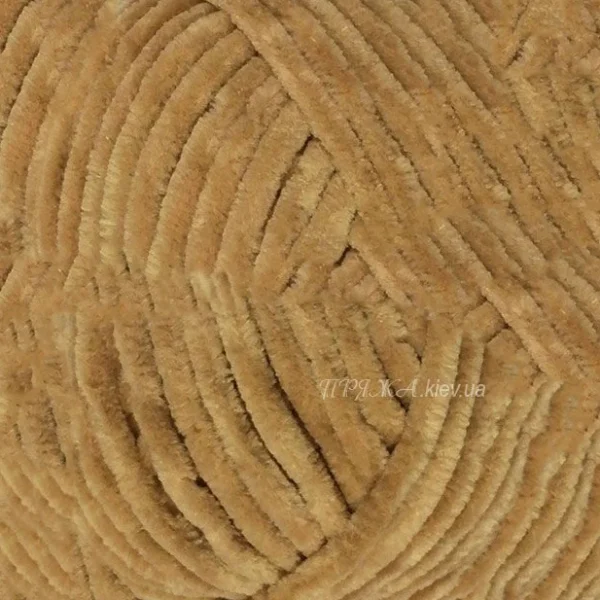 Пряжа Долфін Бебі 80365 карамель, 120м/100г — купити у Києві, магазин пряжі на Подолі. Плюшева пряжа для в'язання.