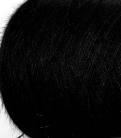 Бобінна пряжа Італія Biagioli Modesto Angora 80 чорна – купити в магазині пряжі Київ