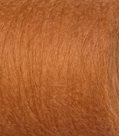 Пряжа кід мохер Аврора рудий — пухнаста бобінна пряжа з Італії, купити в Києві для авторських речей