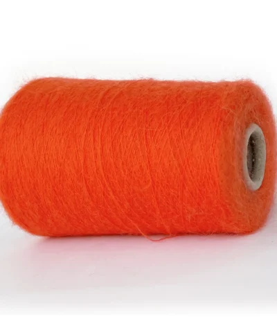 Італійська бобінна пряжа кід мохер помаранчевий, Ilaria Aurora 006512. Доступна в Києві на Подолі – магазин пряжі, вул. Хорива 1А