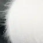 Кідмохер білий в бобінах з Італії, Ilaria Aurora 005001. Склад: 67% кідмохер, 5% меринос, 28% поліамід . Купити можна в магазині пряжі Київ, Поділ, Хорива 1А.