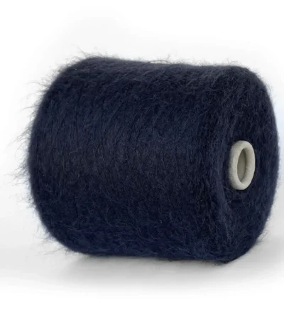 Італійська бобінна пряжа кід мохер темно синій, Ilaria Aurora 006530. Доступна в Києві на Подолі – магазин пряжі, вул. Хорива 1А