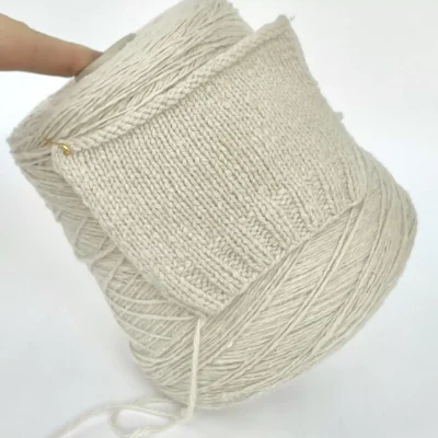 Пряжа меринос Loro Piana Wool Malfile sabbia (світлий беж) — італійська бобінна пряжа 100% кардний меринос. Київ, Хорива 1А