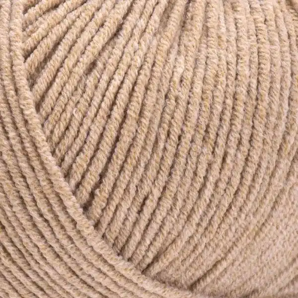 Пряжа YarnArt Jeans 48 бежевий колір — купити в Києві в магазині пряжі на Подолі. Ярнарт Джинс для іграшок і в'язання одягу. Склад: 55% бавовна, 45% поліакрил