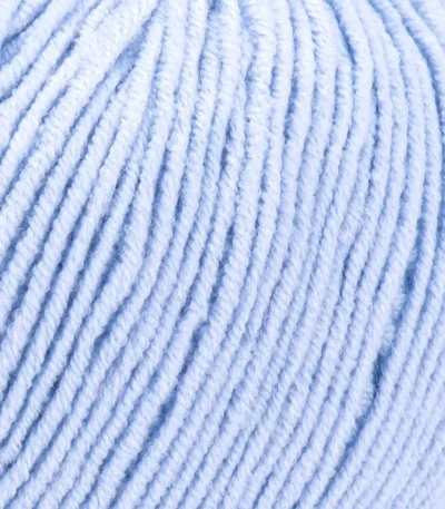 Пряжа напівбавовна Yarnart Jeans 75, блакитний відтінок – магазин пряжі Київ, Хорива 1-А, підходить для в’язання дитячих речей та іграшок