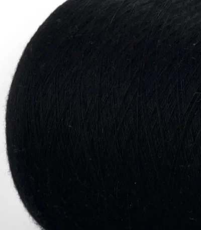 Італійська пряжа кашемір чорний Loro Piana Rick 8010 для ручного та машинного в’язання