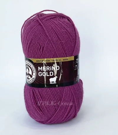Madame Tricote Merino Gold 051 темна фуксія пряжа напівшерсть